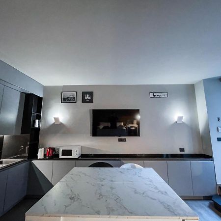 شقة Bubi House Moscova ميلان المظهر الخارجي الصورة