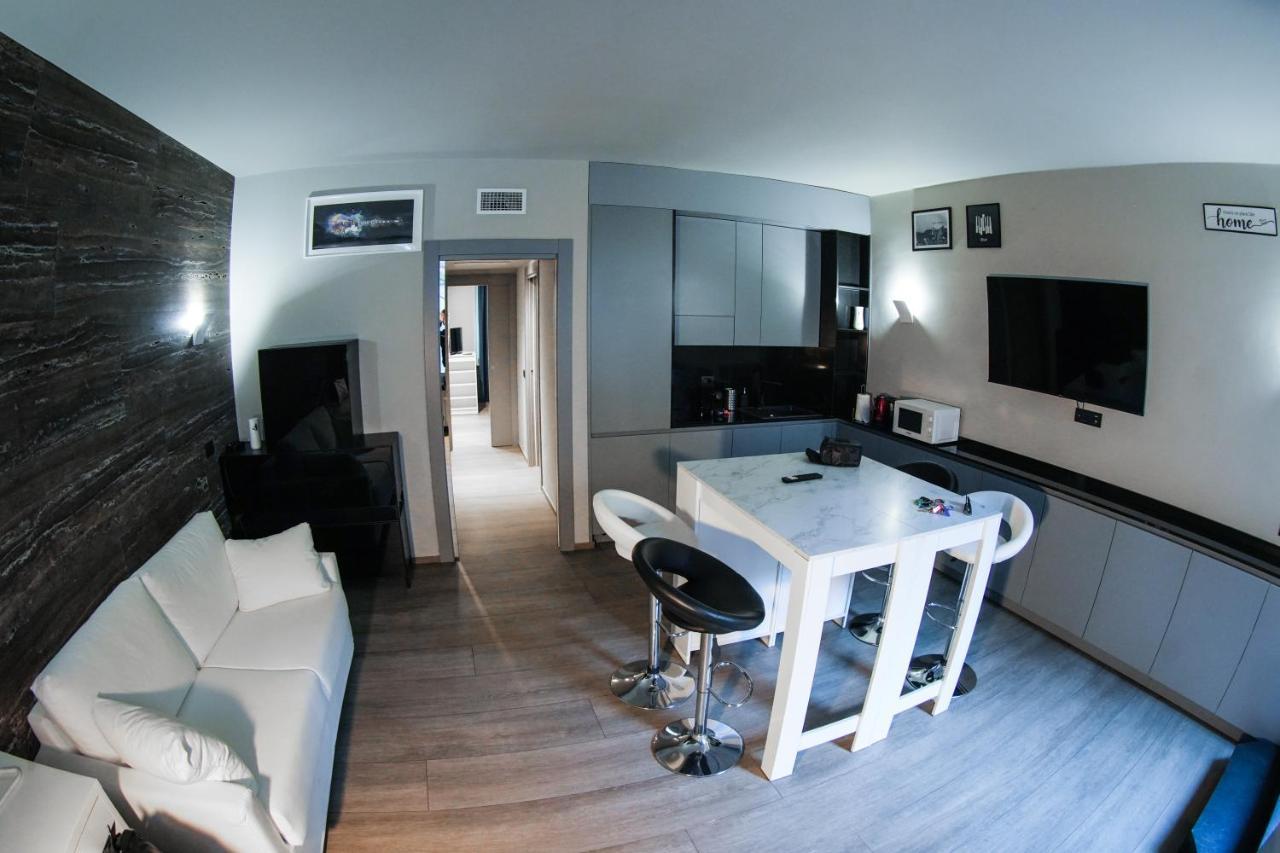 شقة Bubi House Moscova ميلان المظهر الخارجي الصورة