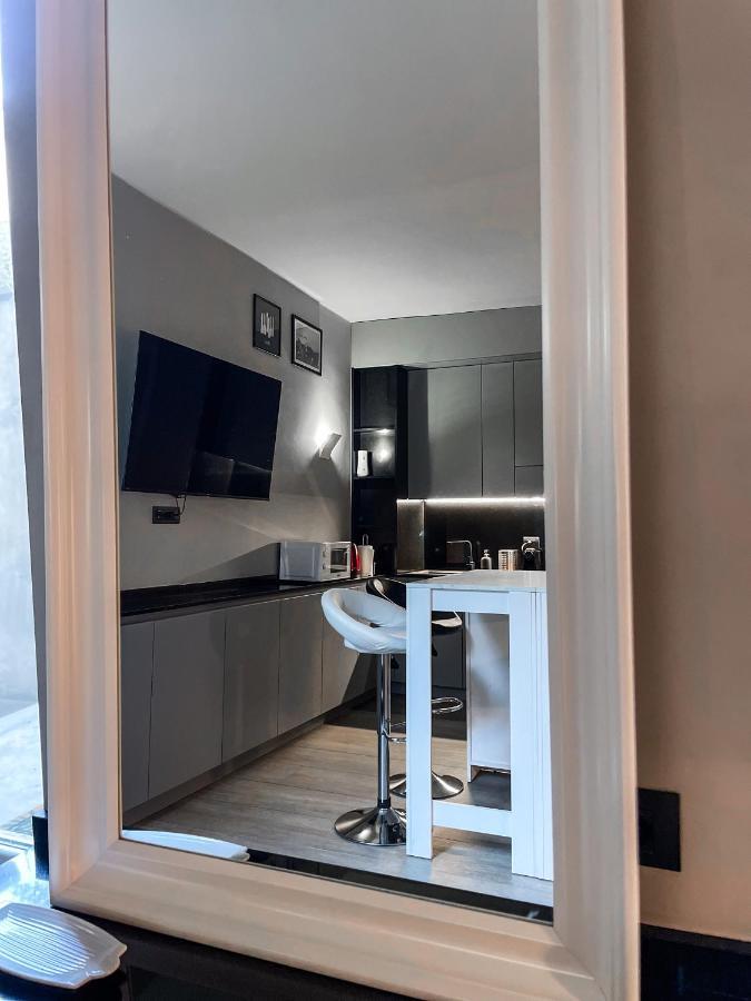 شقة Bubi House Moscova ميلان المظهر الخارجي الصورة
